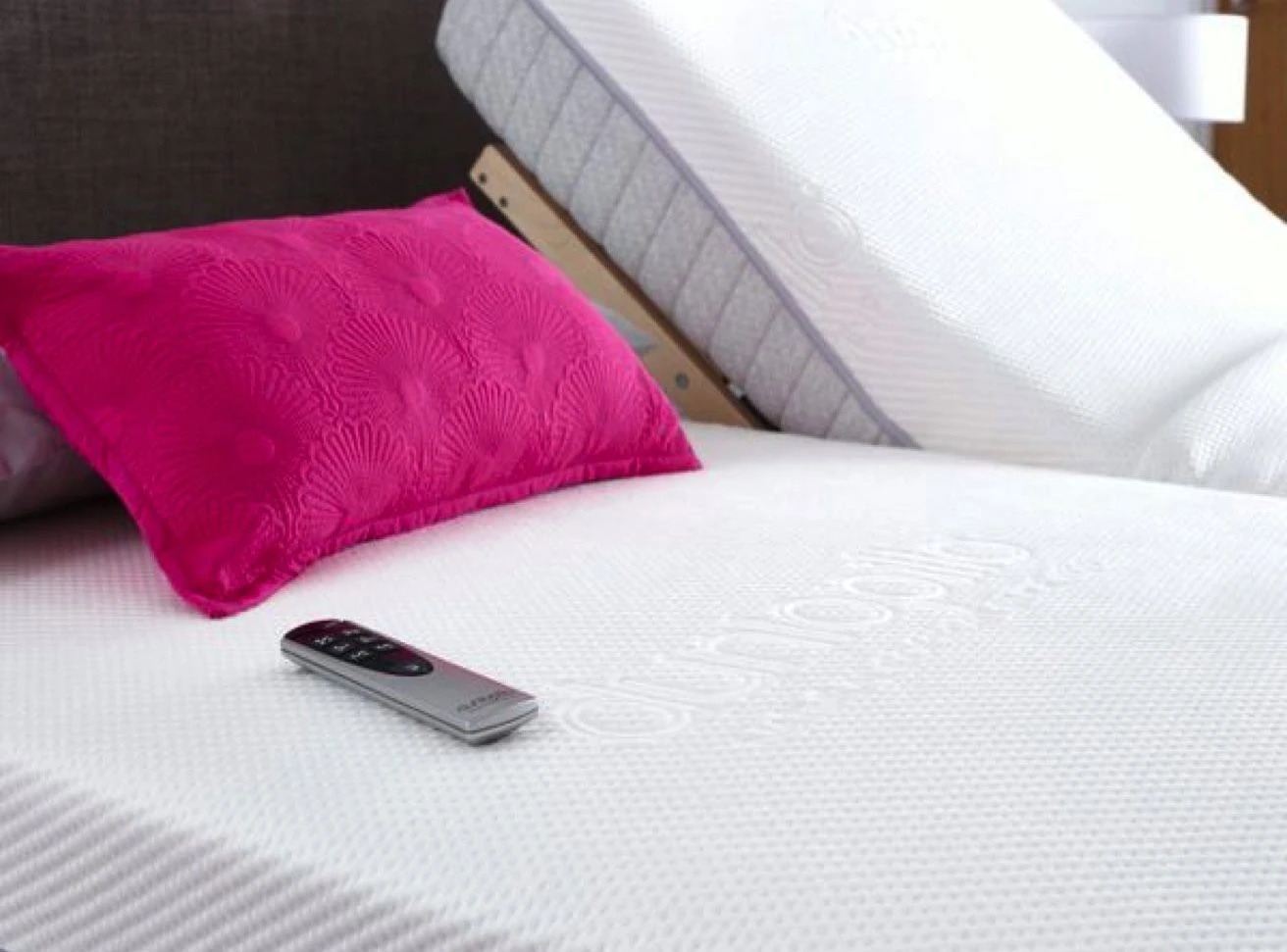 Dunlopillo Millennium Adjustable Bed Mattress